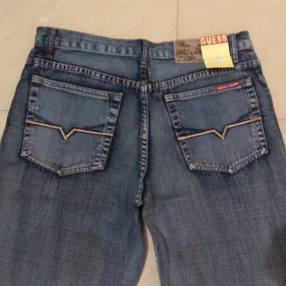 Guess jeans - Picture 12 of 15